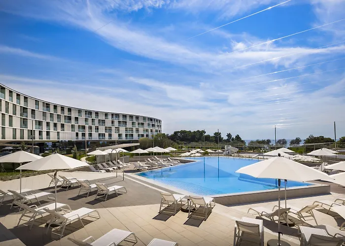 Maistra Select Family Hotel Amarin